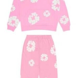 Denim Tears Cotton Wreath Sweat suit Set – Pink/White
